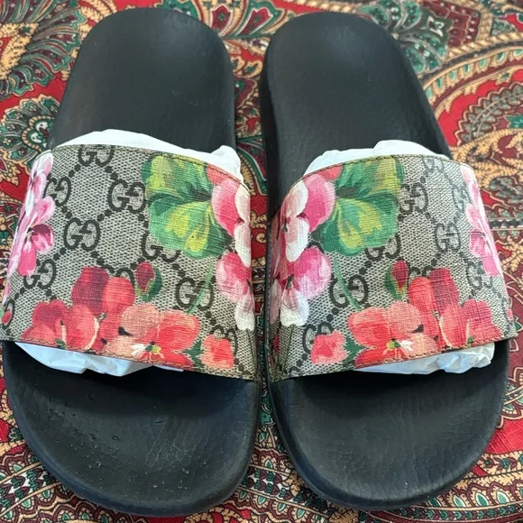 Gucci GG Blooms Supreme Floral Slide Sandals SZ 7/8 (32) - Picture 2 of 4